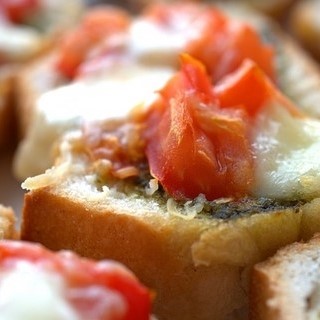 BRUSCHETTE